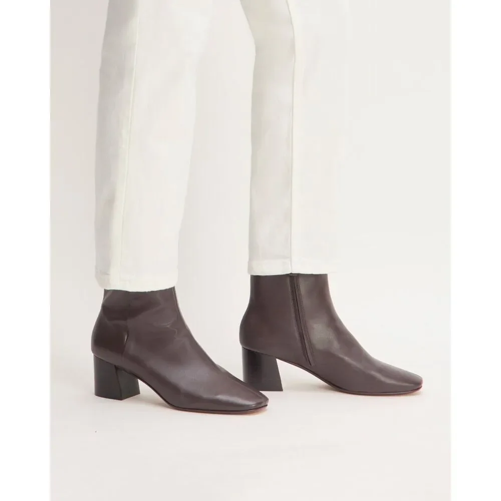Everlane THE DAY BOOT Dark Brown Leather Ankle Boots Block Heel Minimalist 5 NWB